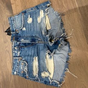 zara jean shorts! size 2